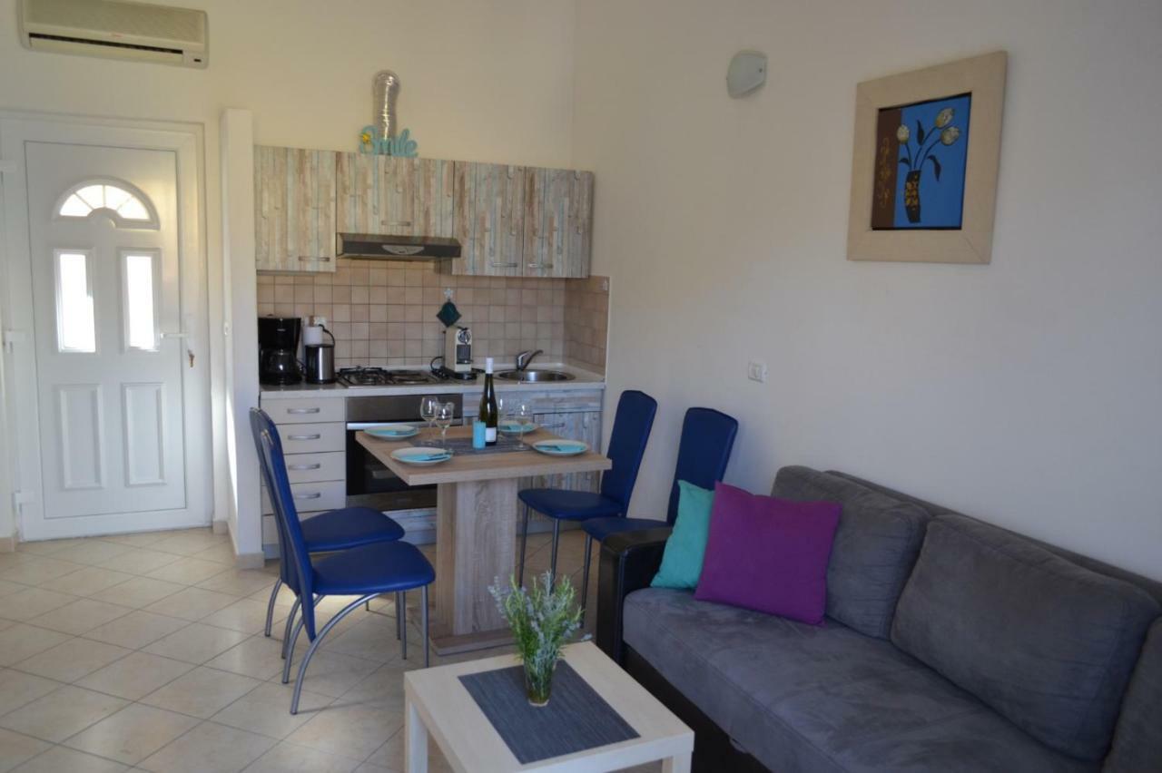 Apartment Din Banjole Eksteriør billede