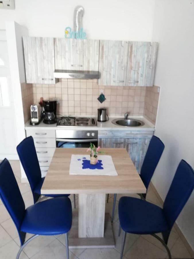 Apartment Din Banjole Eksteriør billede